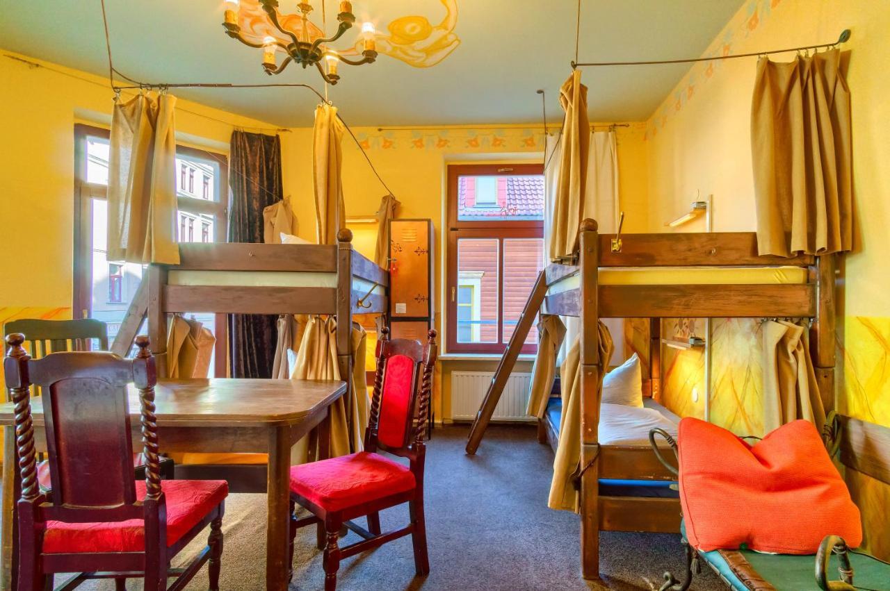 Hostel Lollis